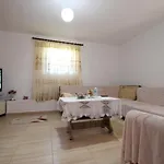 Lemon House